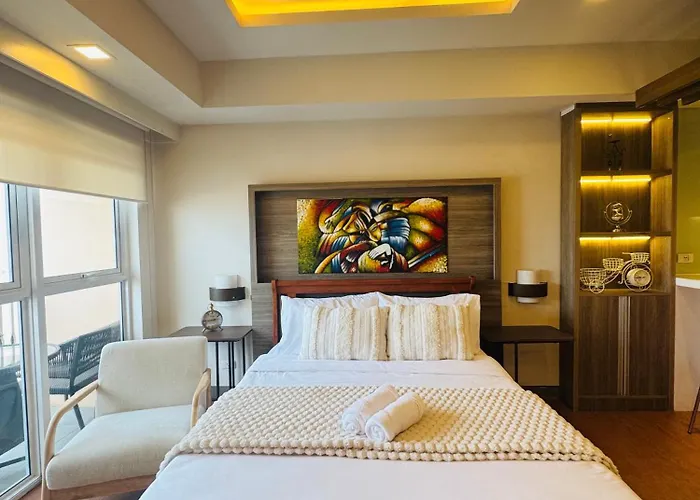 The Venezian Haven At Venice Luxury Residences Mckinley Aparthotel
